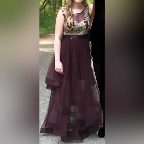 🌅FORMAL PROM DRESS Burgundy/Gold Lace Beaded Tulle-Gem Embroidered Dress•Size 7 - Picture 3 of 11